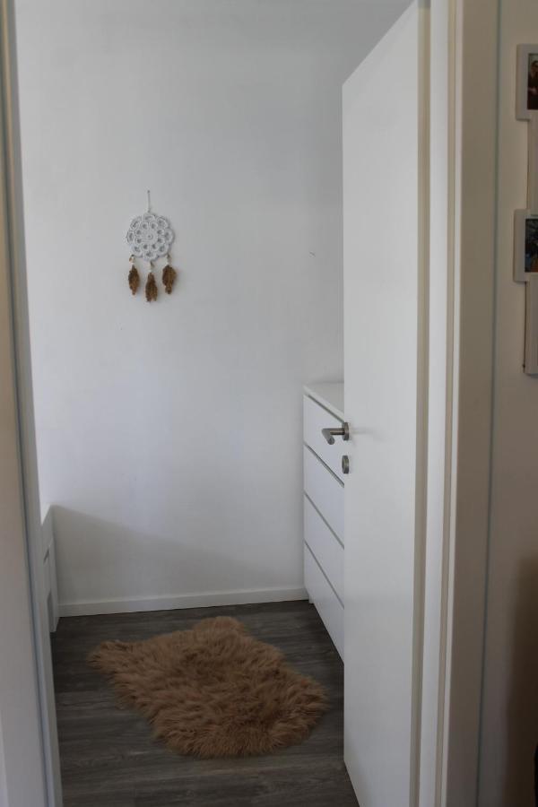 Cozy Corners Apartment Нин Екстериор снимка
